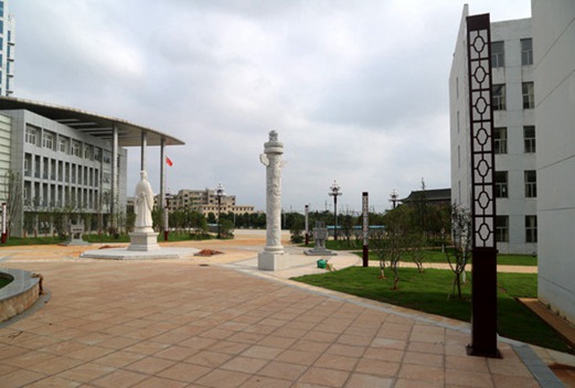 江西中医药高等专科学校图片