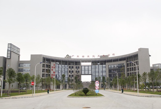 东莞卫生学校图片