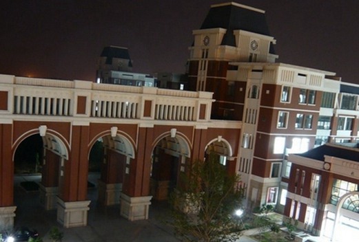 聊城大学东昌学院图片