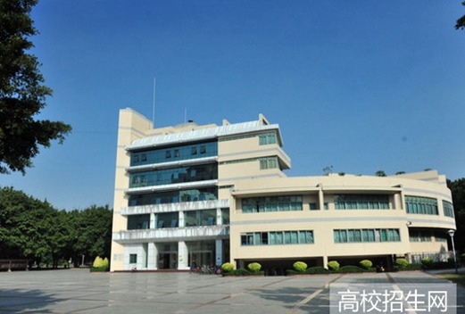 佛山科学技术学院图片