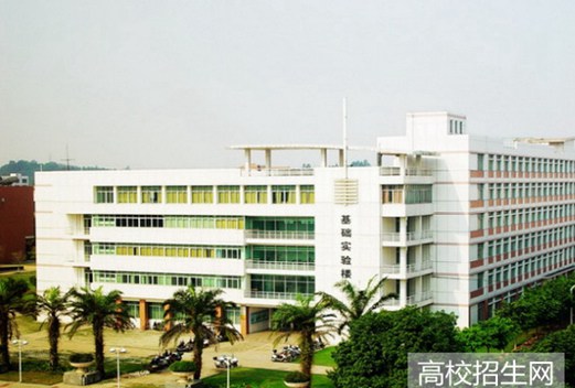 佛山科学技术学院图片