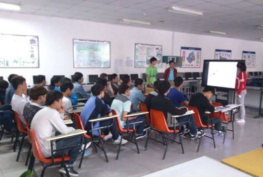 新疆职业大学机械电子工程学院图片
