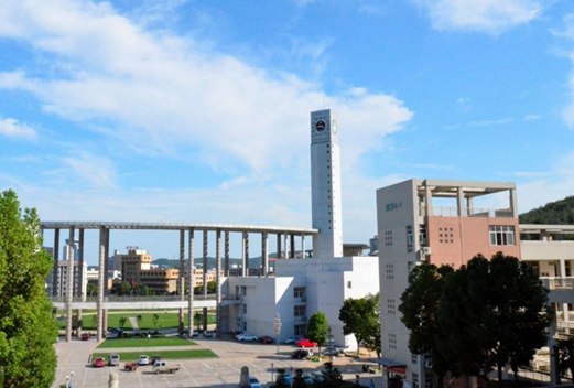 荆楚理工学院医学院
