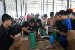 重庆市万能汽修学校
