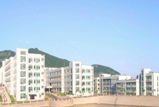 菏泽学院图片