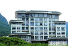 四川工业科技学院