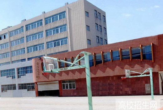 广东省南方高级技工学校图片