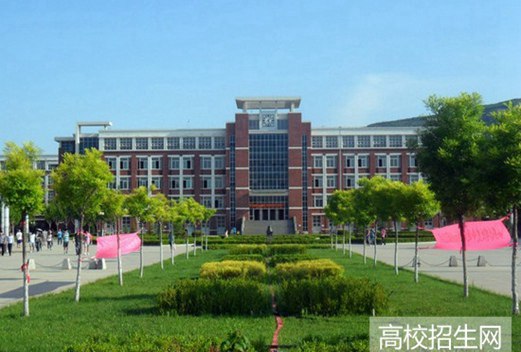 承德石油高等专科学校图片