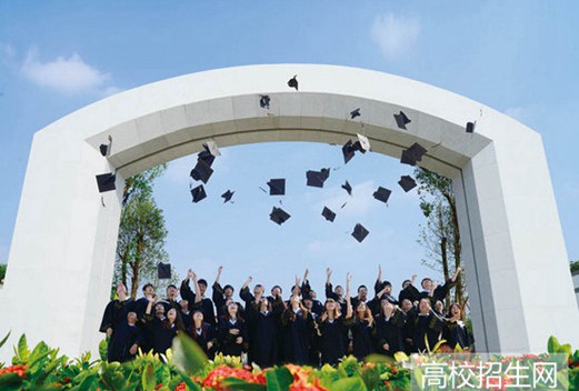 厦门华天涉外职业技术学院图片