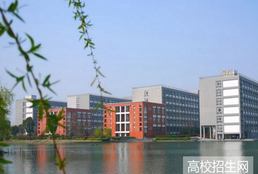 安徽新华学院图片