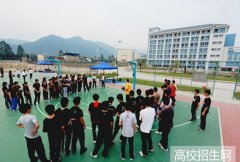 肇庆医学高等专科学校