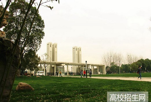 合肥学院图片
