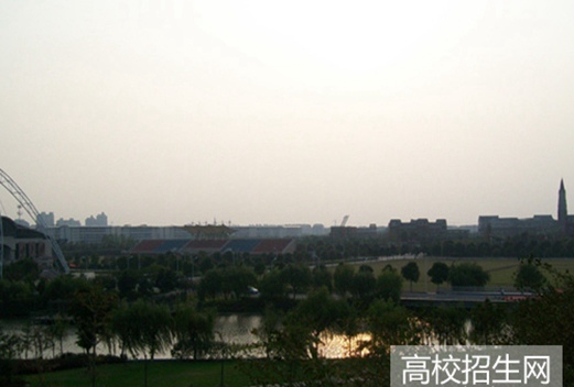 辽宁工程技术大学图片