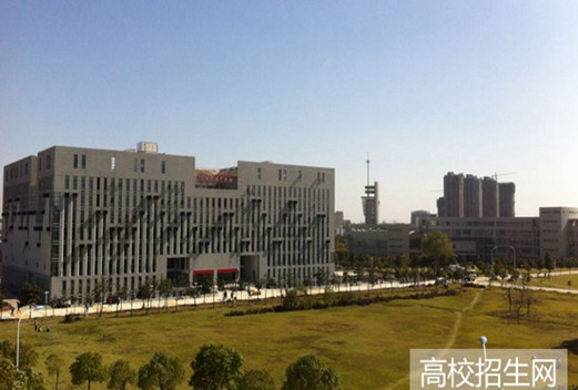 合肥工业大学