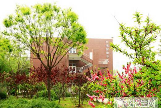 燕京理工学院图片