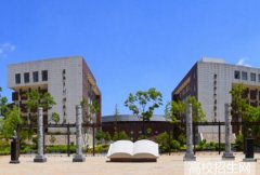 云南商务职业学院