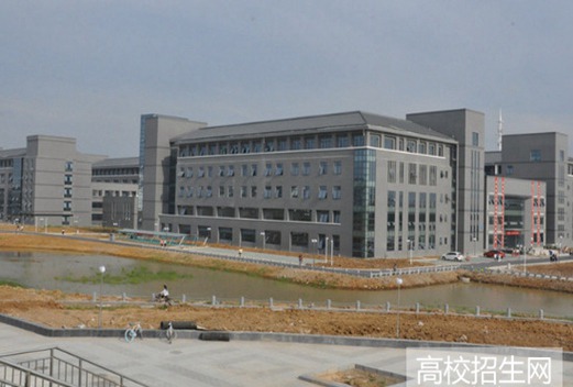 滁州城市职业学院图片