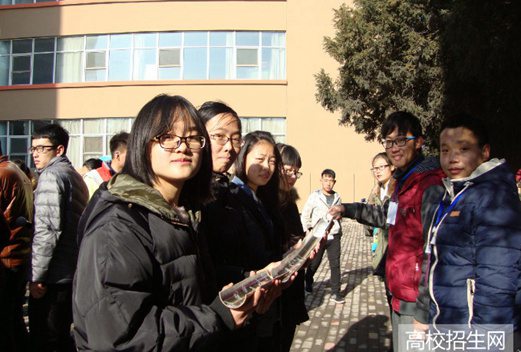 山西医科大学晋祠学院图片