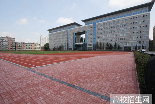 长春工业大学图片