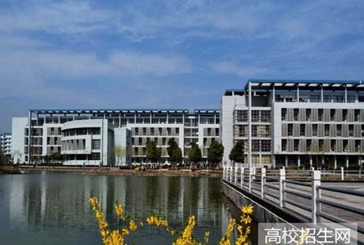 扬州市职业大学图片