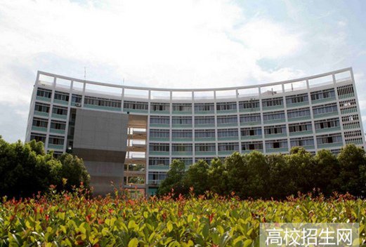 江西环境工程职业学院图片