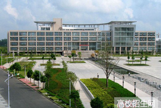 淮安信息职业技术学院图片
