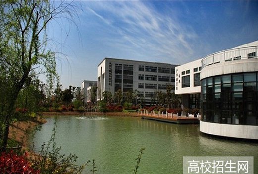 无锡科技职业学院图片