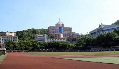 云南化学矿山技工学校