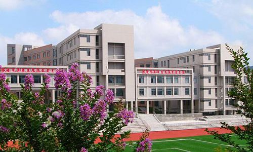 大连计算机商务信息职业技术学校