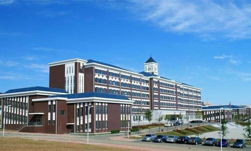 大连市劳动和社会保障局高级技工学校(大连市技师学院)