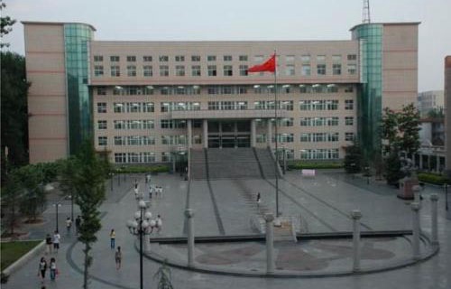 长治市第八中学(职业高中部)图片