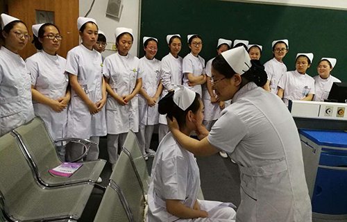 吉林护士学校图片