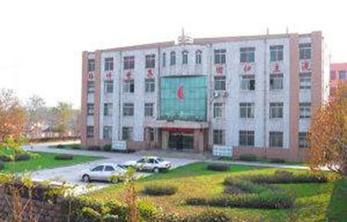 淄博市第二职业中专学校图片