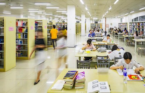 江西外语外贸职业学院图片