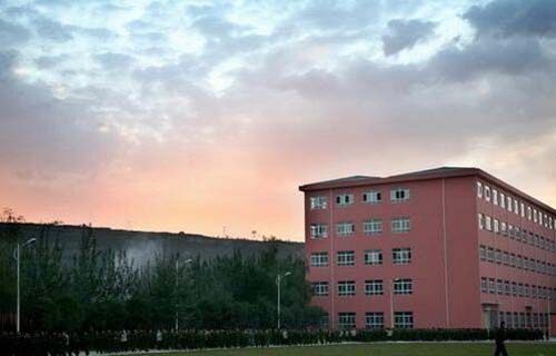 陕西府谷职业中等专业学校图片