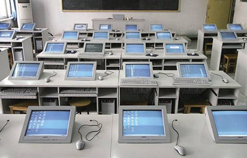 淄博信息工程学校图片