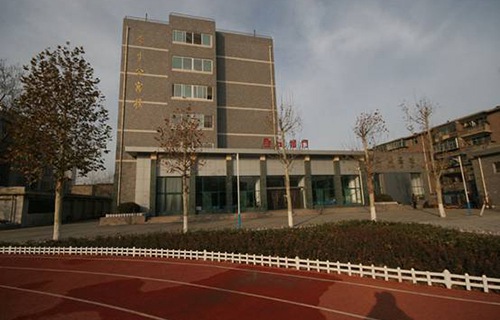 淄博信息工程学校图片
