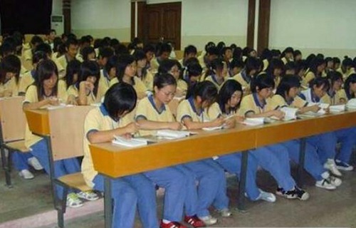 吴江第二职业中学图片