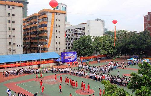 鞍山市机电工业学校图片