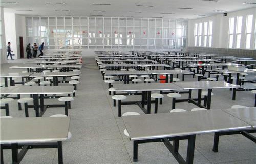 平顺县农业职业中学图片
