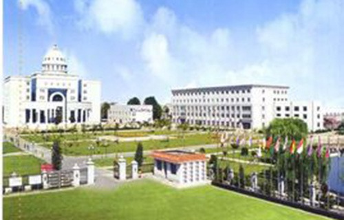 鞍山师范学院附属卫生学校图片