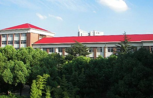 南京铁道车辆高级技工学校图片