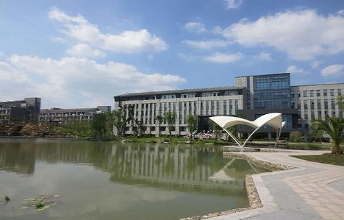 灵武市职业教育中心