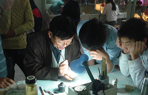 瑞丽国际珠宝翡翠学校图片