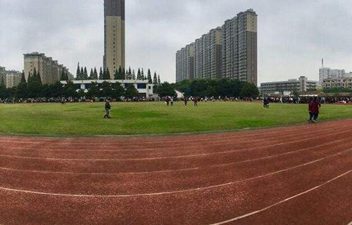 张家港第二职业中学图片