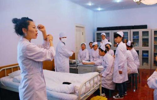 哈尔市卫生学校图片