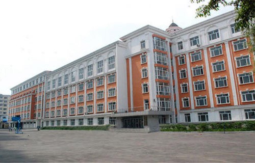 哈尔市卫生学校图片