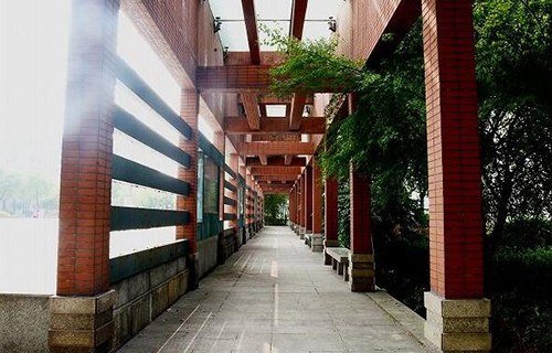 绍兴市中等专业学校图片