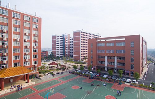 湖北生物科技职业学院图片