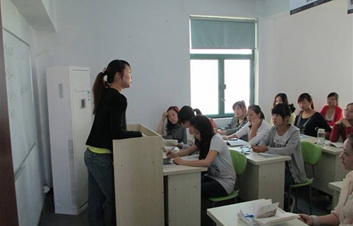 昆明会计学校图片